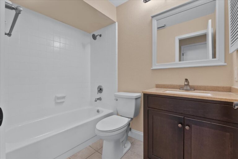 26-Bathroom 2