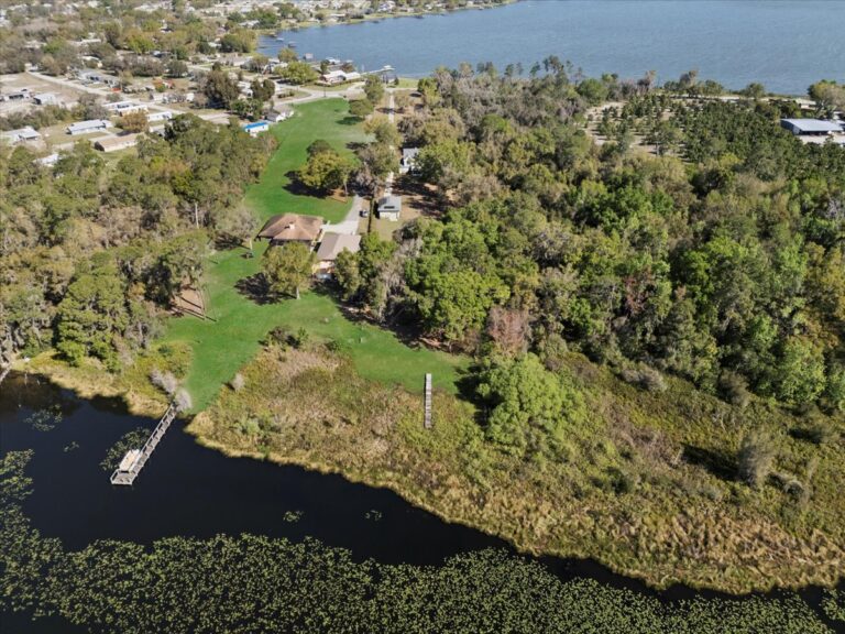 020-Aerial View