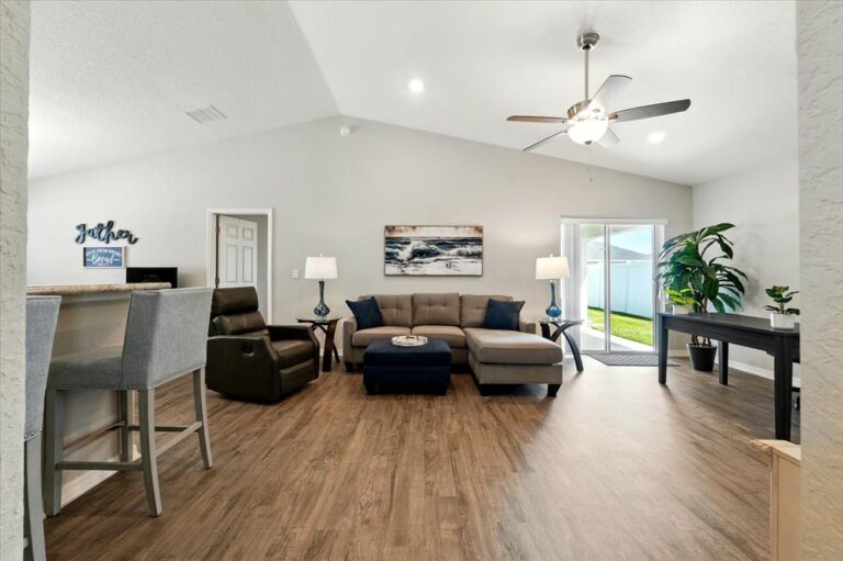 024-Living Room