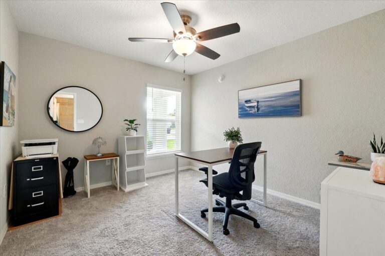 041-Bedroom_Office