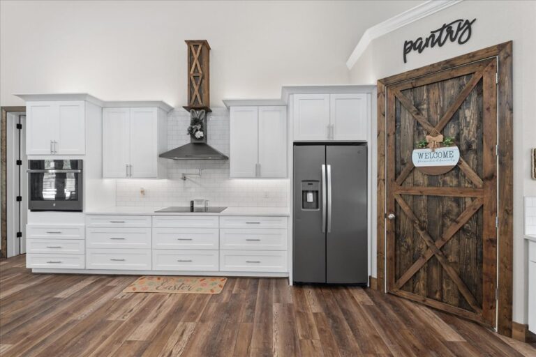 055-Kitchen