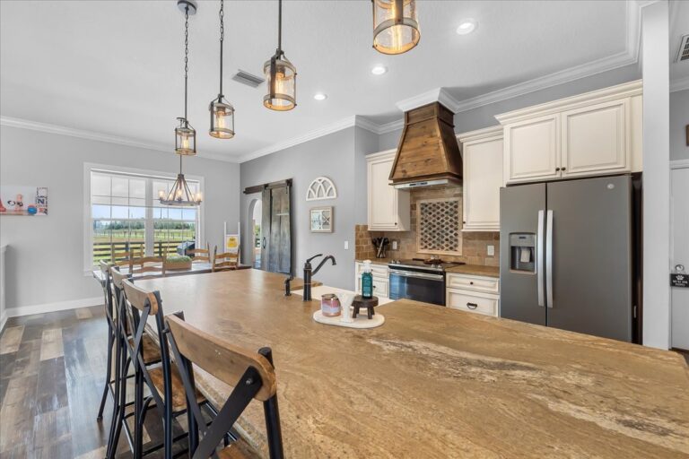 154-SH Kitchen