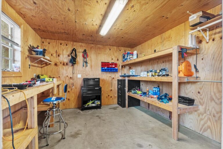 20-Utility Room