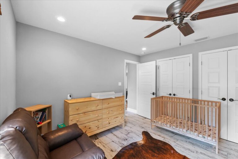 39-Bedroom 2