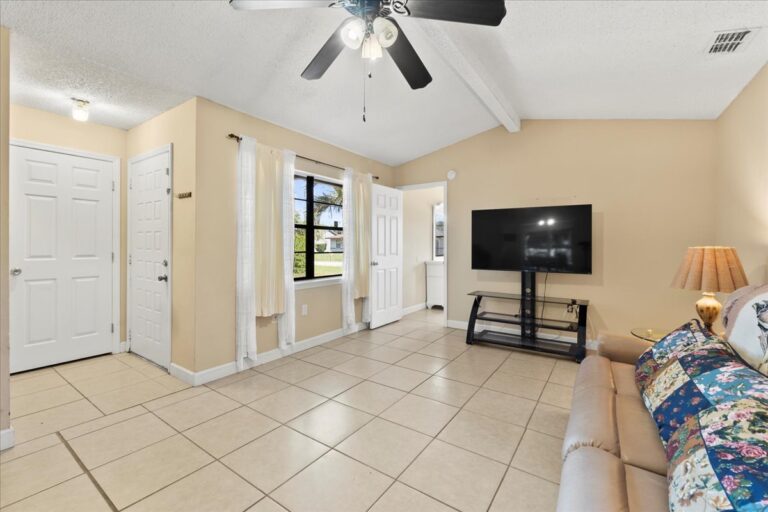 14-Living Room
