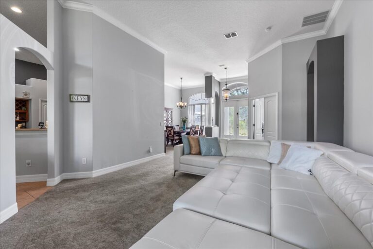 17-Living Room