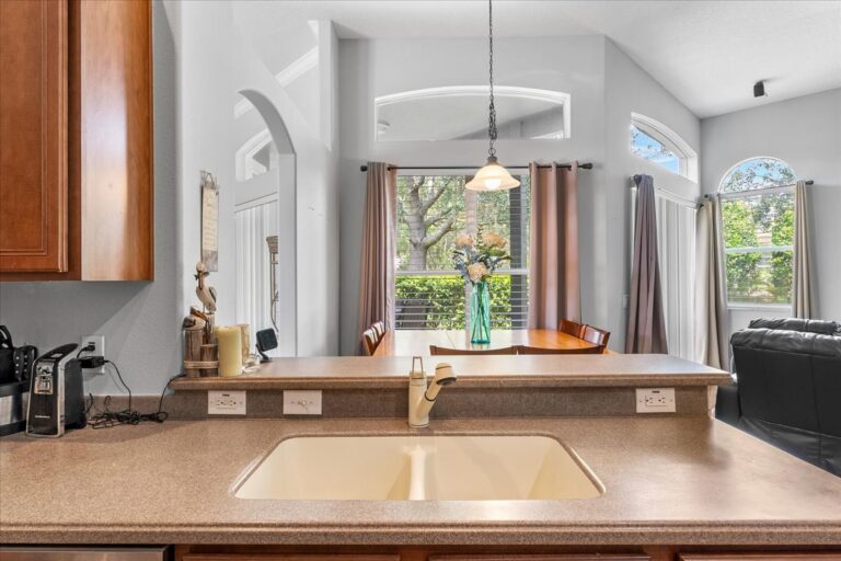 19-Kitchen
