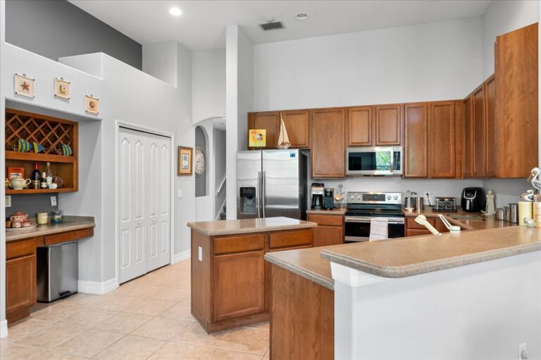 20-Kitchen