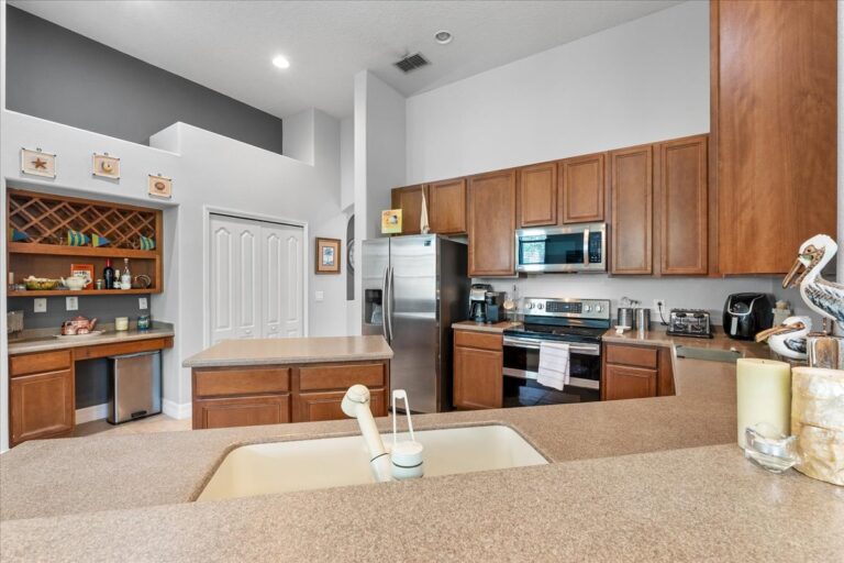 22-Kitchen
