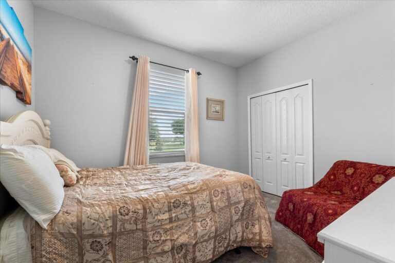 37-Bedroom 3