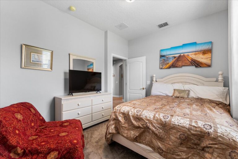 38-Bedroom 3