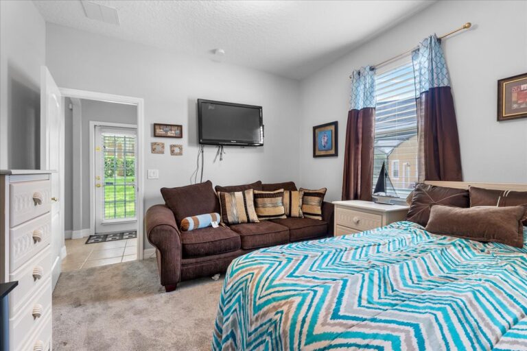 41-Bedroom 5