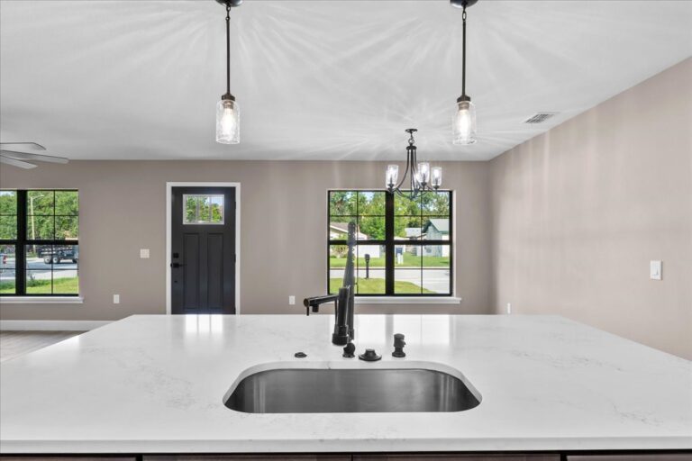 22-Kitchen Countertop