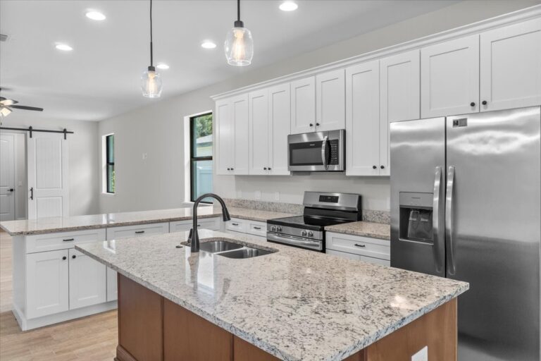 19-Kitchen to Living