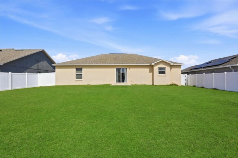 12-Exterior Back NEW