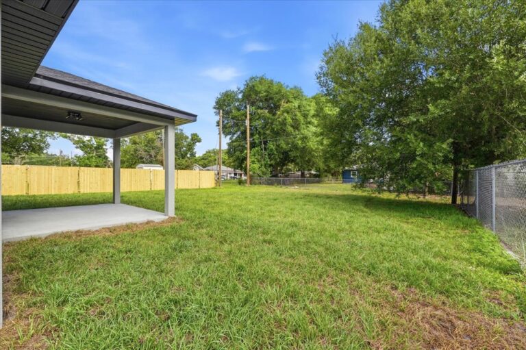 40-Backyard