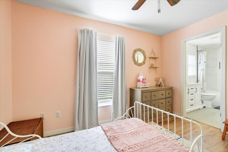40-Bedroom 2