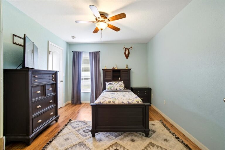 45-Bedroom 3