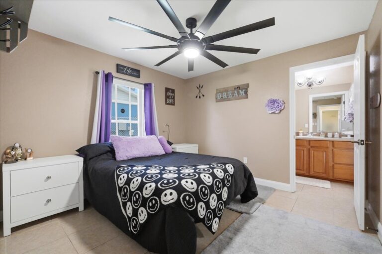 37-Bedroom 2