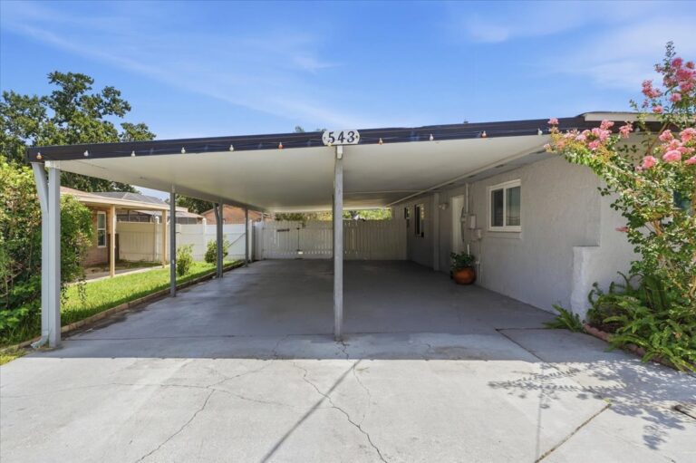 79-Carport